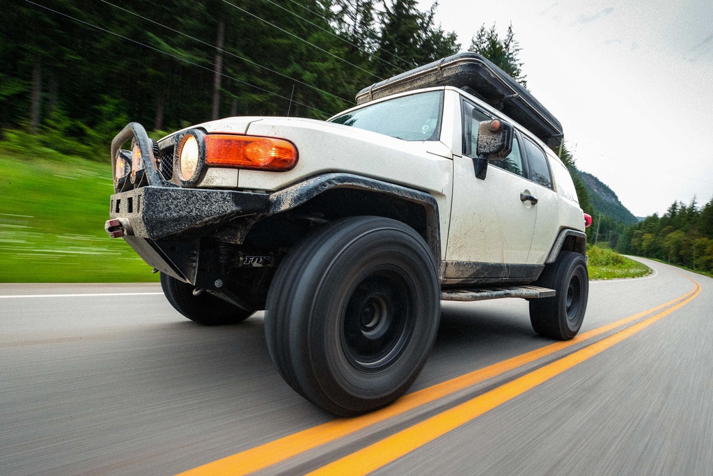 FJ Cruiser High Clearance Front Bumper Kit 0