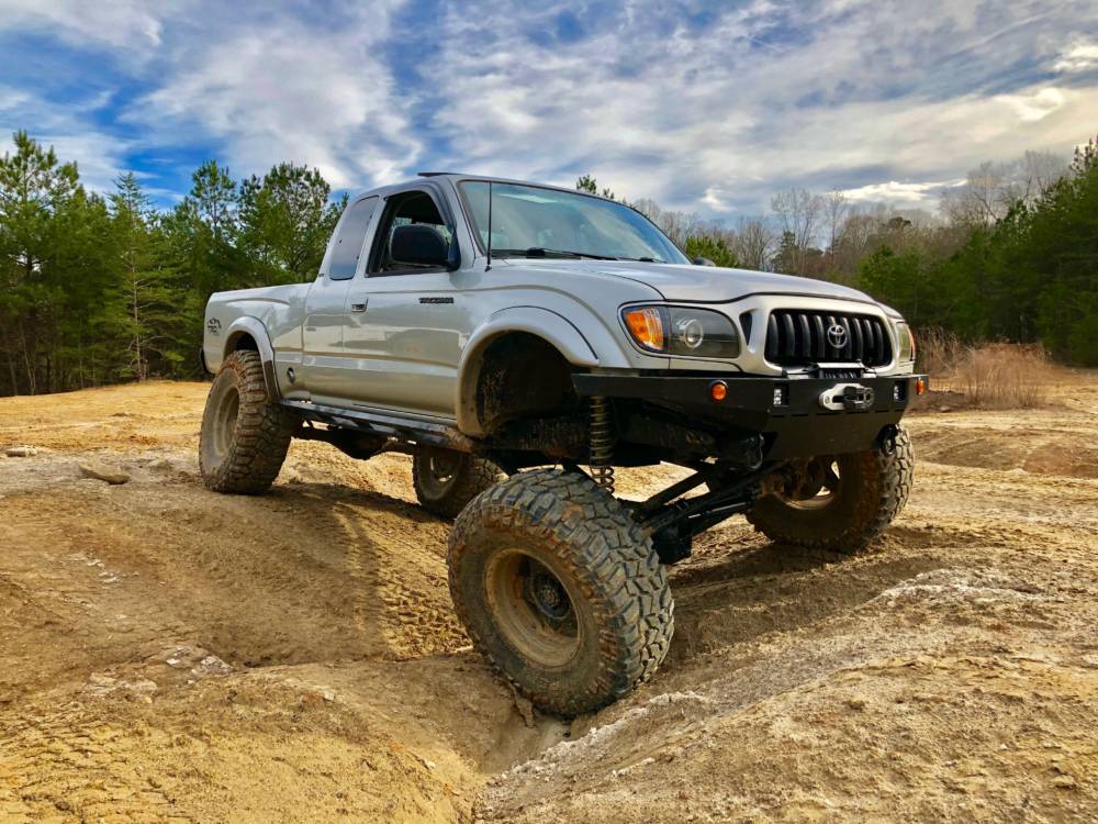 1st Gen Toyota Tacoma High Clearance Front Bumper Kit