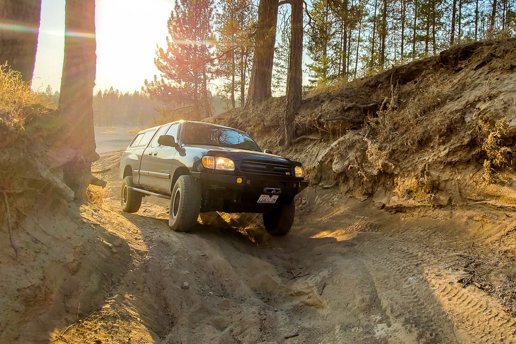 1st Gen Tundra High Clearance Front Bumper Kit