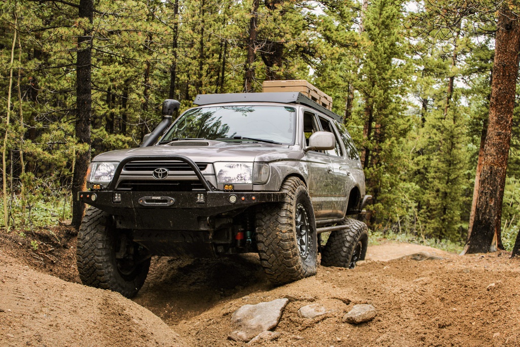 3rd Gen 4Runner / Hilux Surf High Clearance Front Bumper Kit